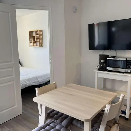 Studio Cabine Avec Parking Proche Plage - Fr-1-702-46 Apartament *