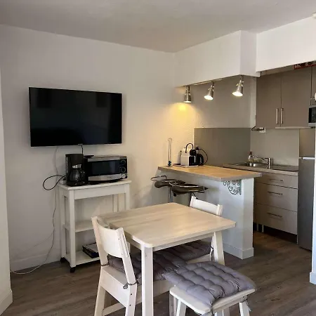 Studio Cabine Avec Parking Proche Plage - Fr-1-702-46 Apartment Agde