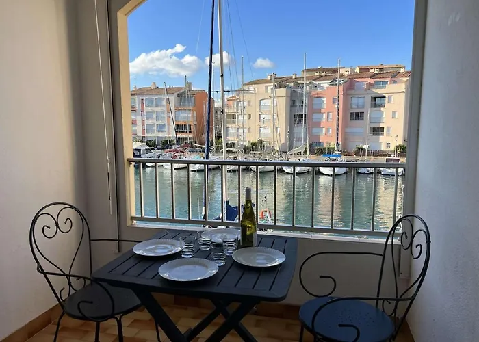 Studio Cabine Avec Parking Proche Plage - Fr-1-702-46 * Agde